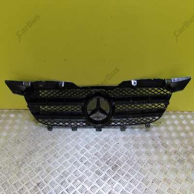 Решетка радиатора Mercedes-Benz Sprinter W 906 (2006-2014) дорестайл