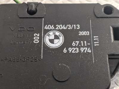 Замок лючка бензобака BMW X5 E53 (2003-2006) рестайл