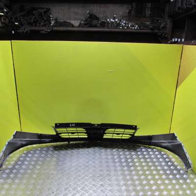 Накладка бампера переднього центральна Renault Trafic II, Opel Vivaro II, Nissan Primastar II (2006-2014) рестайл