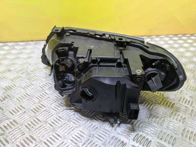 Фара передня права BMW X5 E53 (2003-2006) рестайл