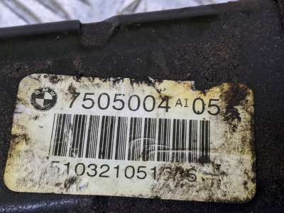 Піввісь передня права (привідний вал шрус) BMW X5 E53 (2003-2006) рестайл