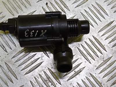 Насос водяной дополнительный BMW X5 E53 (2003-2006) рестайл