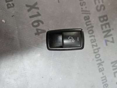 Кнопка відкриття багажника Mercedes GL X164