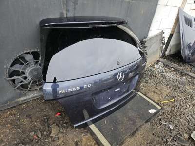 Кришка багажника (двері) Mercedes ML W164 (2005-2011)