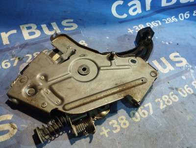 Педаль гальма Volkswagen Touareg (2007-2010) рестайл