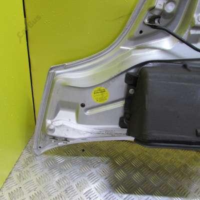 Капот Renault Trafic II, Opel Vivaro II, Nissan Primastar II (2006-2014) рестайл