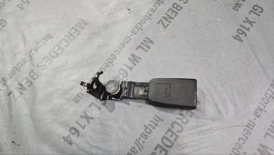 Засувка ременя безпеки (замок ременя безпеки) Mercedes ML W164 (2005-2011)