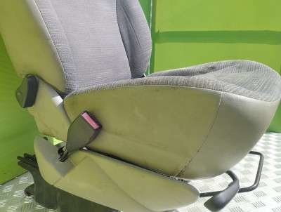 Сидіння одинарне Renault Trafic II, Opel Vivaro II, Nissan Primastar II (2006-2014) рестайл
