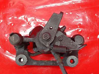 Супорт задній лівий RENAULT MASTER III