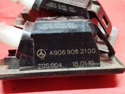 Плафон підсвітки номеру Mercedes-Benz Sprinter W907 (2014-2024)