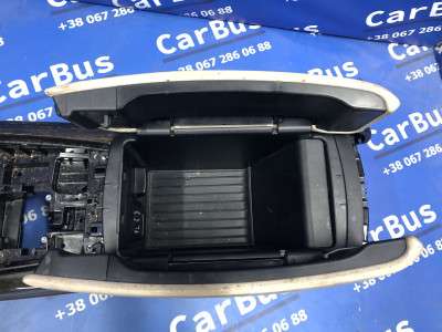 Консоль салону (центральна частина) BMW X5 F15 (2013-2018)