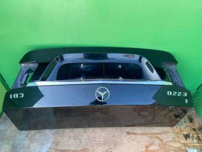 Двері багажника (комплект-ляда) E-class W212