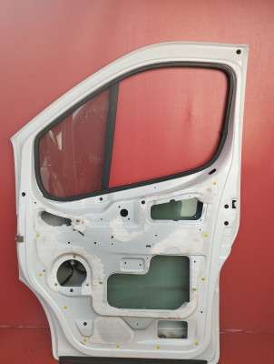Двері передні праві Renault Trafic II, Opel Vivaro II, Nissan Primastar II (2001-2006) дорестайл