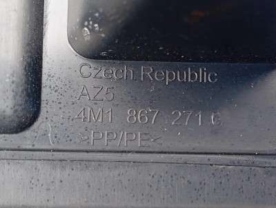 Обшивка стойки салона Audi Q7 4M(2015-2020)