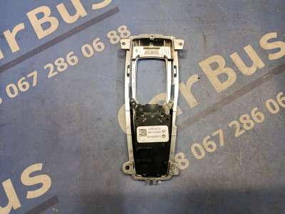 Кнопка ручника (стоянкового гальма) BMW X5 E70 (2010-2013) рестайл - 2