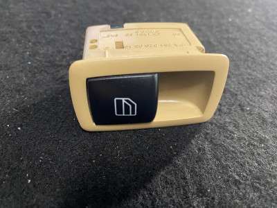 Кнопка склопідйомника Mercedes GL X164