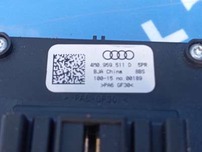 Кнопка Audi Q7 4M(2015-2020)