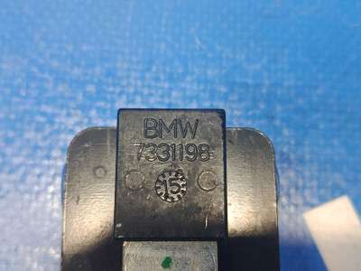 Крючок крепления в багажник BMW X5 F15 (2013-2018)
