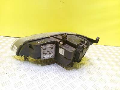 Фара передня права BMW X5 E70 (2010-2013) рестайл