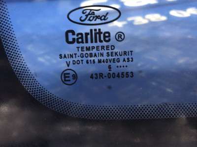 Скло кватирки двері задньої правої Ford Escape 3 FL ( 2012 - 2019 )