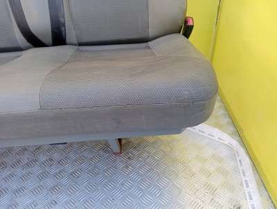 Сидіння тройне Renault Trafic II, Opel Vivaro II, Nissan Primastar II (2001-2006) дорестайл