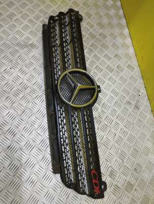 Решетка радиатора Mercedes-Benz Vito W 639 (2003-2010) дорестайл