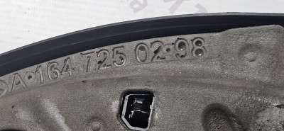 Сітка динаміків декоративна Mercedes ML W164 (2005-2011)
