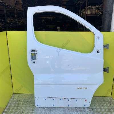 Двері передні праві Renault Trafic II, Opel Vivaro II, Nissan Primastar II (2006-2014) рестайл