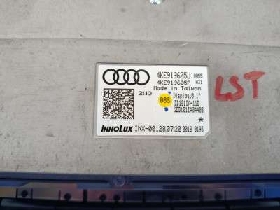 Монітор (дисплей комп`ютера центральний) Audi E-TRON