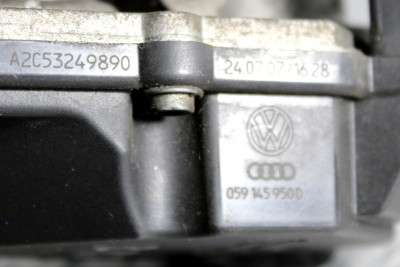 Заслінка дросельна Volkswagen Touareg (2007-2010) рестайл