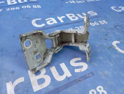 Петля двері передньої Renault Trafic II, Opel Vivaro II, Nissan Primastar II (2006-2014) рестайл