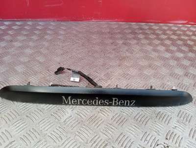 Накладка декоративна (молдинг) кришки (двері) багажника Mercedes-Benz Vito W 447 (2014-2018)