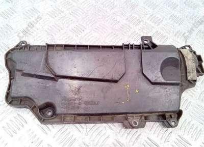 Накладка декоротивна (на ДВС) Renault Trafic II, Opel Vivaro II, Nissan Primastar II (2006-2014) рестайл