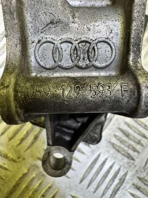 Заслінка дросельна Audi Q7 (2010-2015)