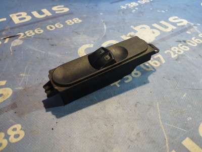 Кнопка склопідйомника Mercedes-Benz Vito W 639 (2003-2010) дорестайл