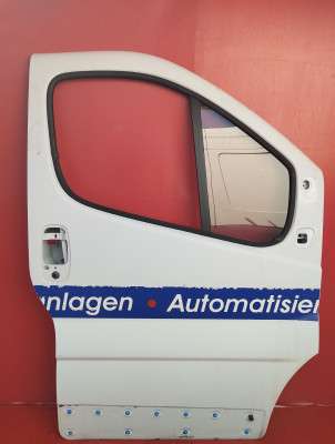 Двері передні праві Renault Trafic II, Opel Vivaro II, Nissan Primastar II (2001-2006) дорестайл