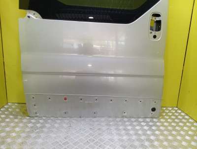 Дверь сдвижная правая Renault Trafic II, Opel Vivaro II, Nissan Primastar II (2006-2014) рестайл