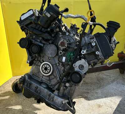 Двигун CRCA 3.0 TDI Volkswagen Touareg NF (2010-2014)