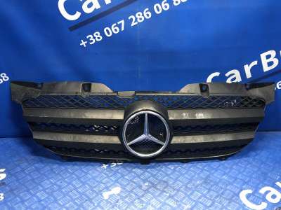 Решетка радиатора Mercedes-Benz Sprinter W 906 (2006-2014) дорестайл