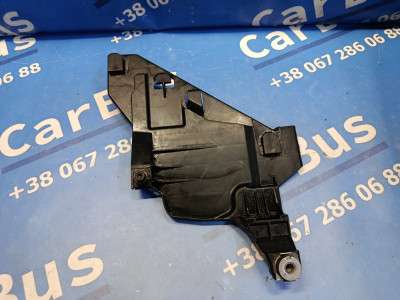 Кронштейн (кріплення) фари правий Audi Q5 (2014-2017) LCI