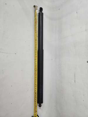Амортизатор кришки багажника (ляди) лівий Mercedes ML W164 (2005-2011)
