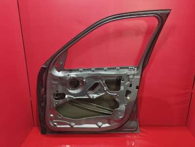 Двері передні праві BMW X5 F15 (2013-2018)