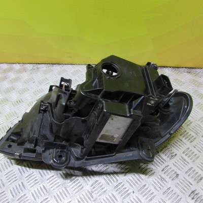 Фара передня права BMW X5 E53 (2003-2006) рестайл