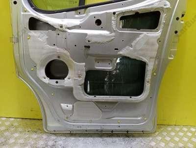 Двері передні праві Renault Trafic II, Opel Vivaro II, Nissan Primastar II (2006-2014) рестайл