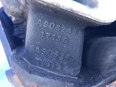 Подушка двигуна Mercedes-Benz Sprinter W 906 (2006-2014) дорестайл