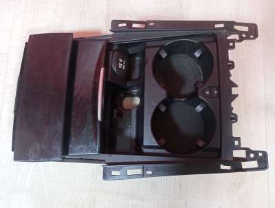 Пепельница передняя E-class W212