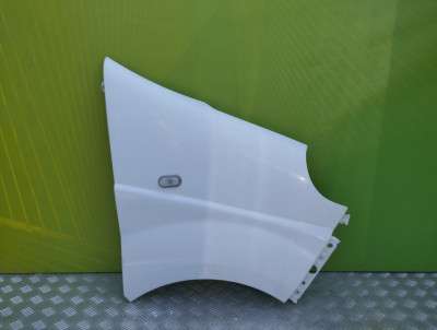 Крило переднє праве Renault Trafic II, Opel Vivaro II, Nissan Primastar II (2006-2014) рестайл