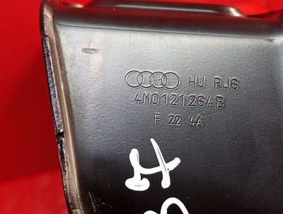 Кронштейн (кріплення) радіатора Audi Q7 4M(2015-2020)