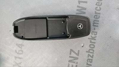 Блок керування телефоном (Bluethooth) Mercedes ML W164 (2005-2011)