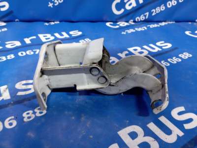 Петля кришкі (двері) багажника ліва Renault Trafic III, Opel Vivaro III (2014-2020)
